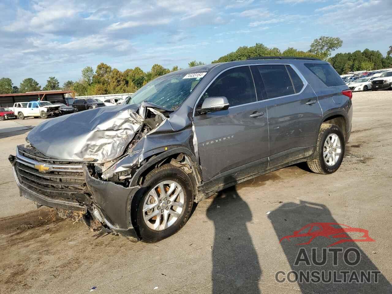CHEVROLET TRAVERSE 2019 - 1GNERGKW9KJ118428
