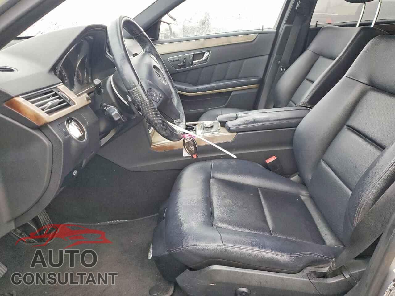 MERCEDES-BENZ E-CLASS 2010 - WDDHF5GB6AA229063