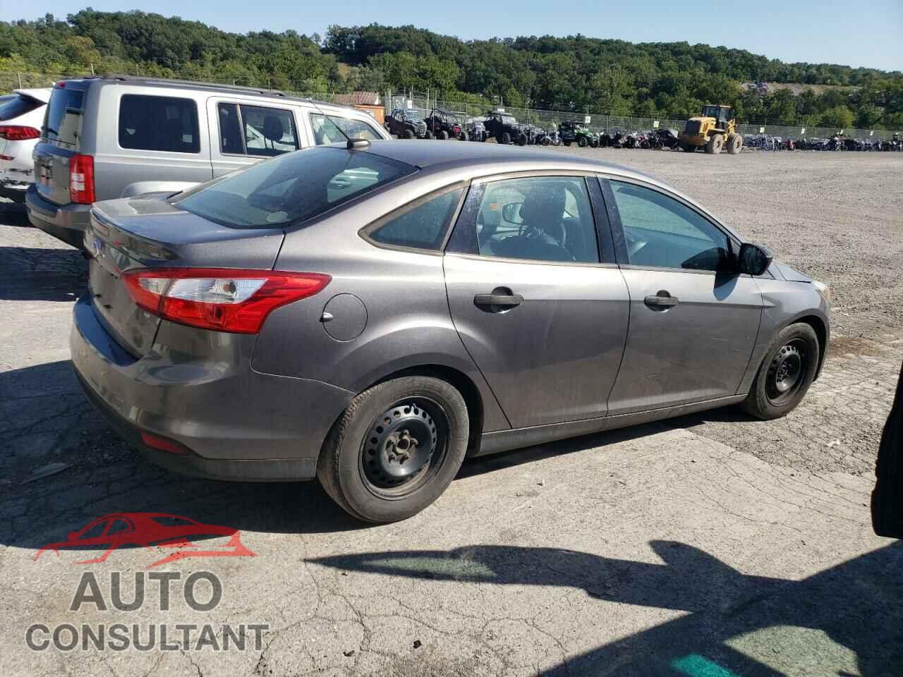 FORD FOCUS 2013 - 1FADP3E22DL306040