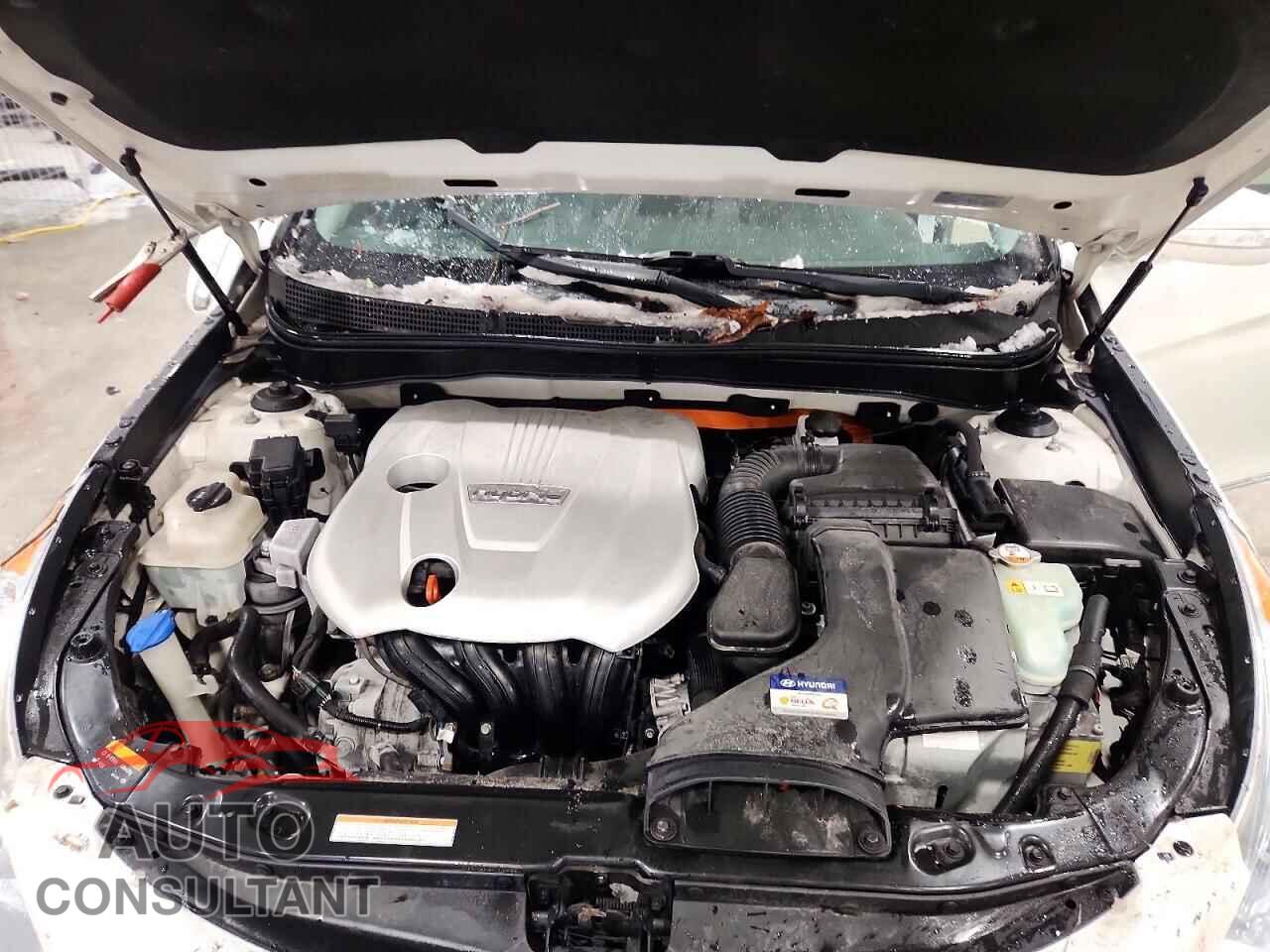 HYUNDAI SONATA 2014 - KMHEC4A47EA115746