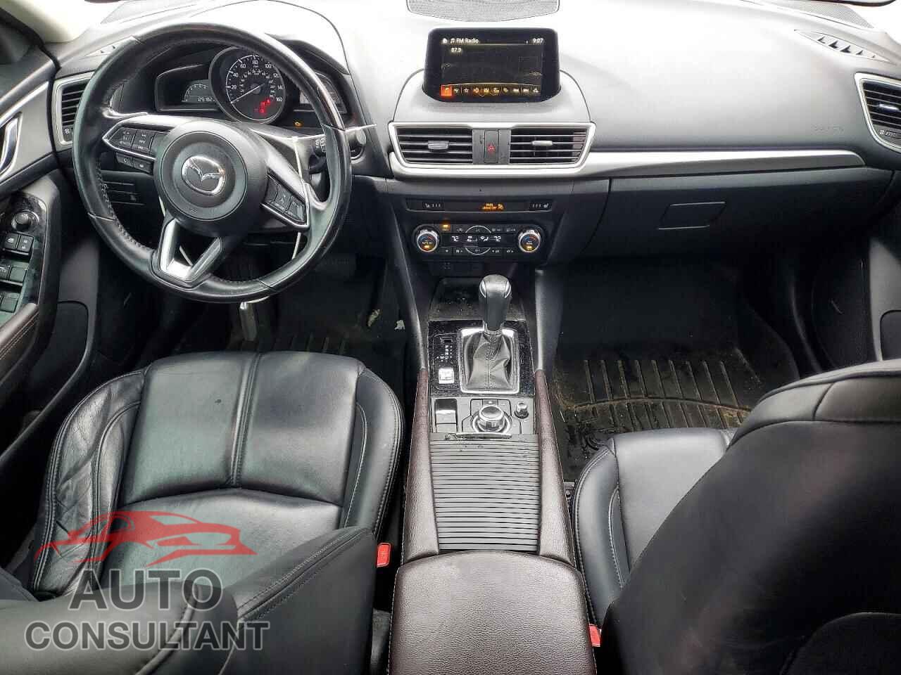 MAZDA 3 2017 - 3MZBN1V70HM123728