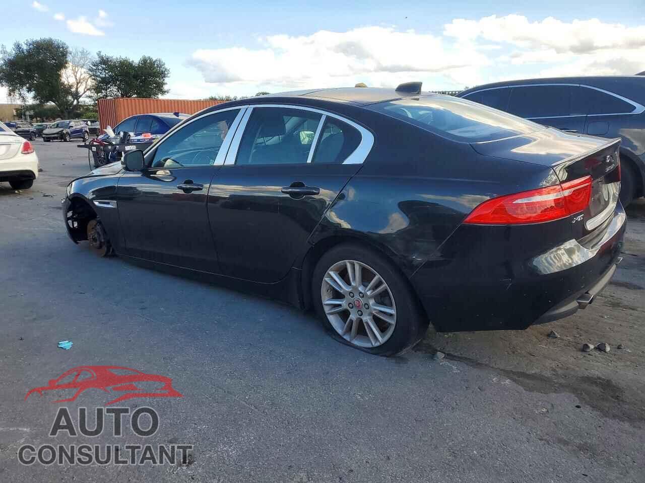 JAGUAR XE 2018 - SAJAD4FXXJCP23487