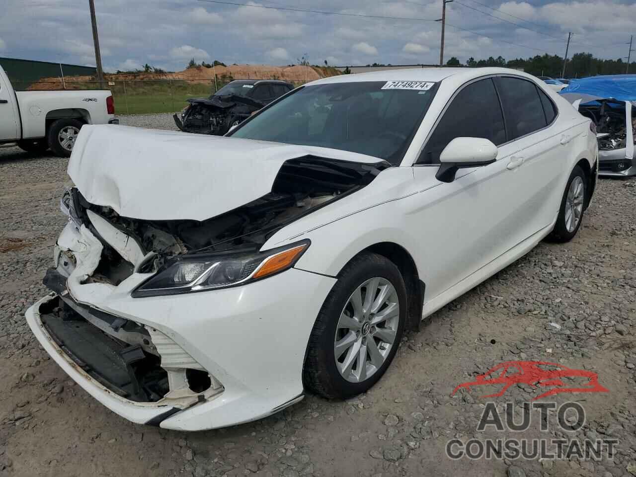 TOYOTA CAMRY 2018 - 4T1B11HK3JU628285