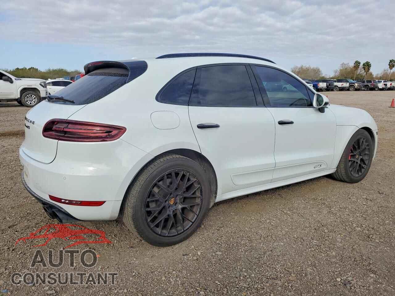 PORSCHE MACAN 2017 - WP1AG2A53HLB50084
