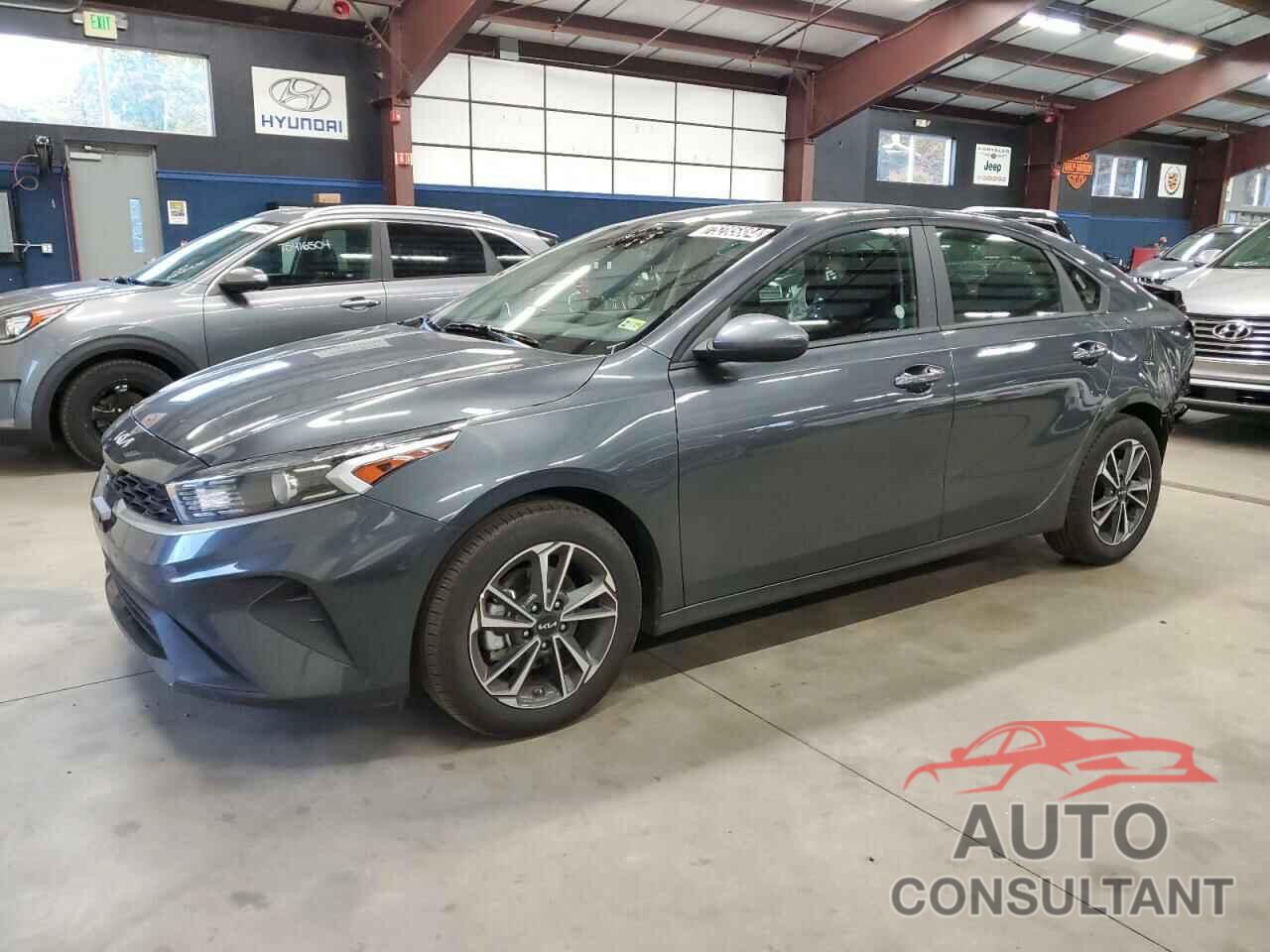 KIA FORTE 2024 - 3KPF24AD2RE739081