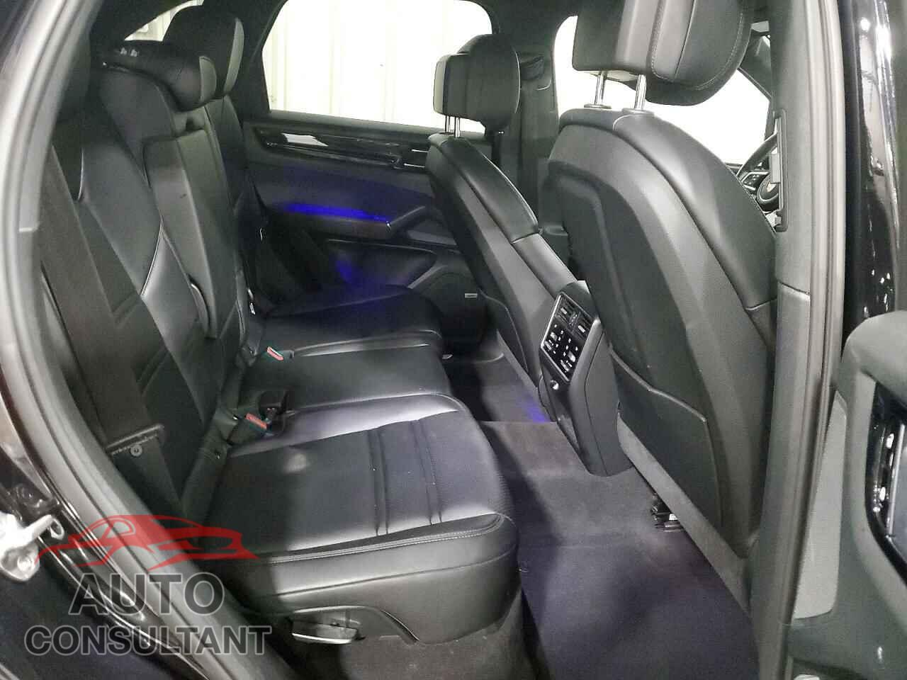 PORSCHE CAYENNE 2020 - WP1AA2AY3LDA02192