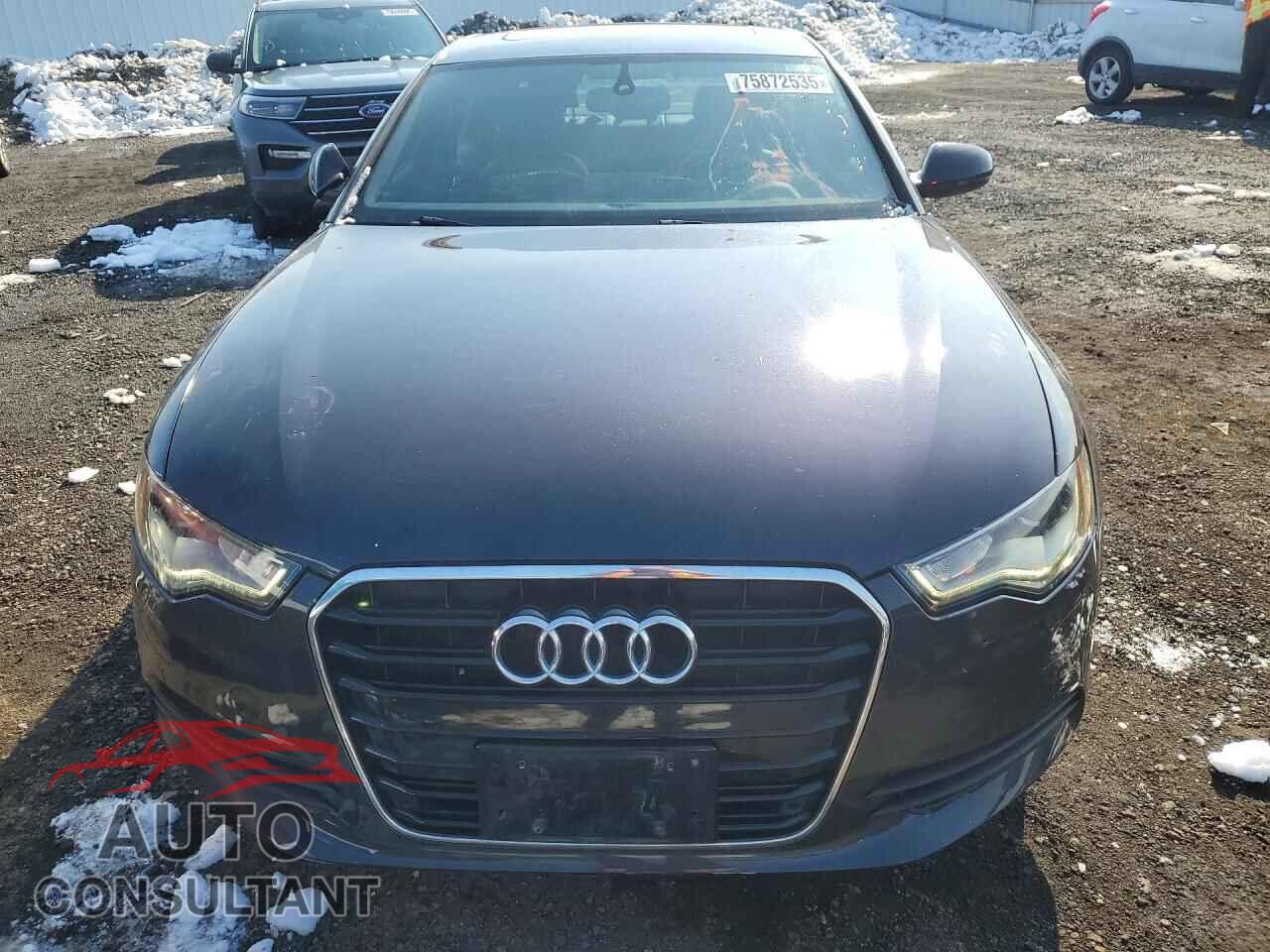 AUDI A6 2013 - WAUGFAFC4DN006135