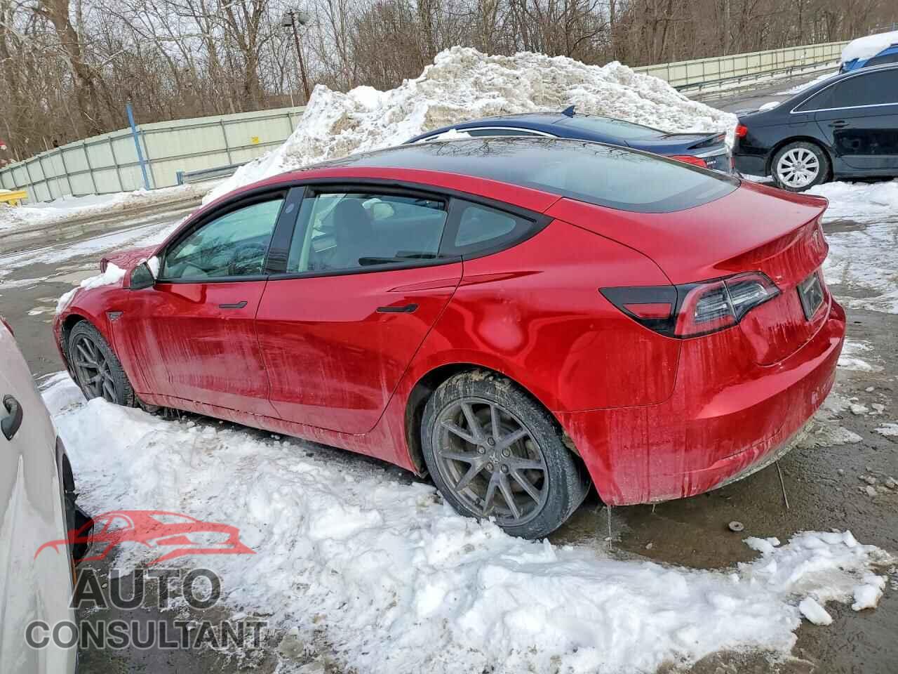 TESLA MODEL 3 2021 - 5YJ3E1EA4MF857516