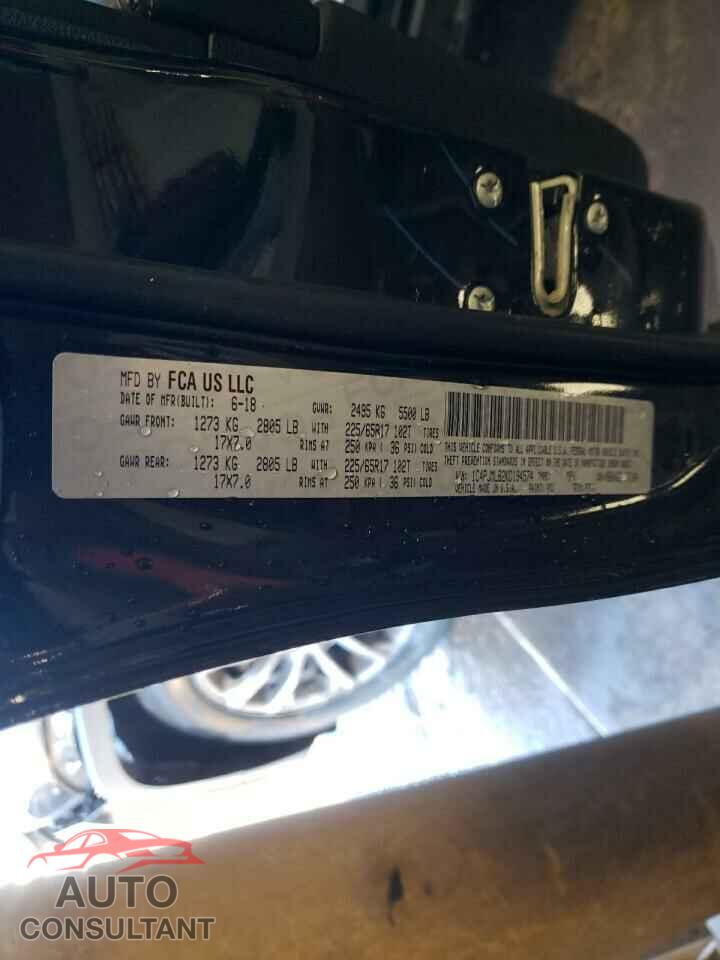 JEEP GRAND CHER 2019 - 1C4PJMLB2KD194574