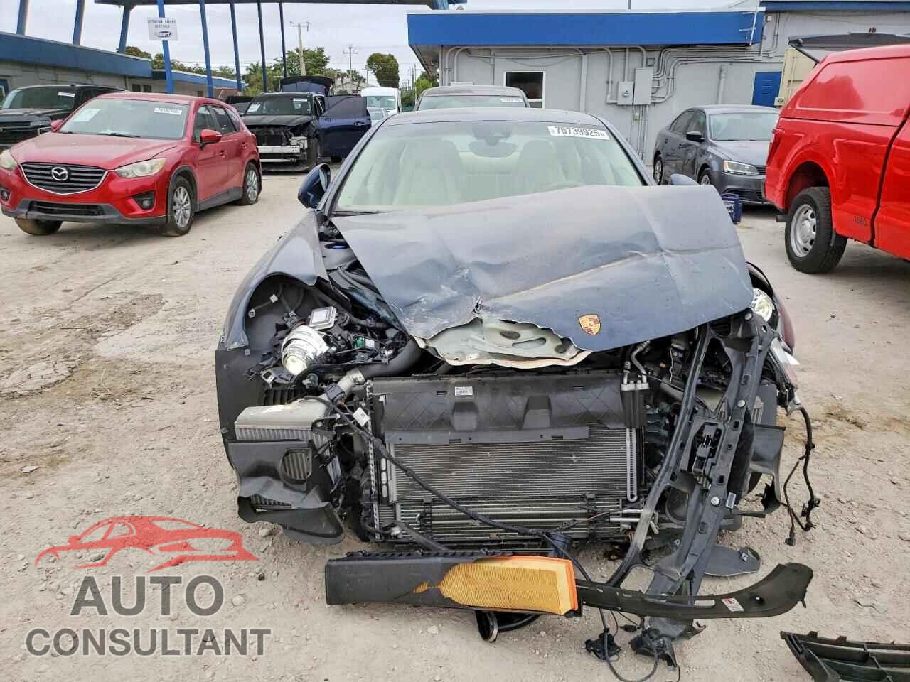 PORSCHE PANAMERA 2014 - WP0AB2A76EL055418