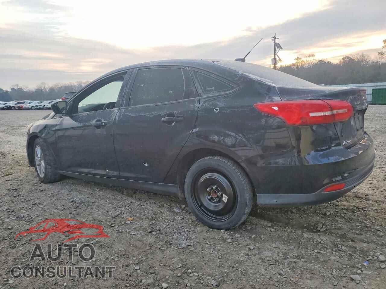 FORD FOCUS 2018 - 1FADP3F22JL327562