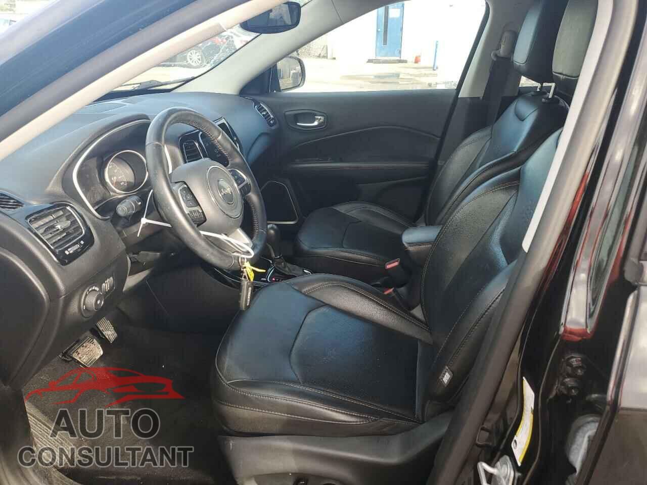 JEEP COMPASS 2019 - 3C4NJCCB4KT675986