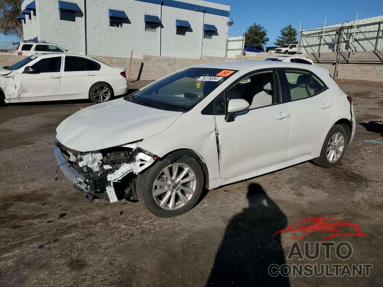 TOYOTA COROLLA 2024 - JTND4MBE1R3214282