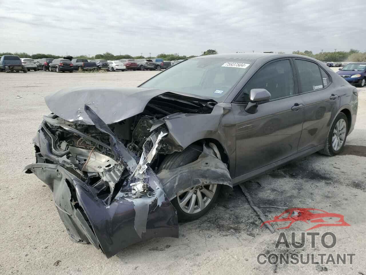 TOYOTA CAMRY 2020 - 4T1C11AK4LU511381