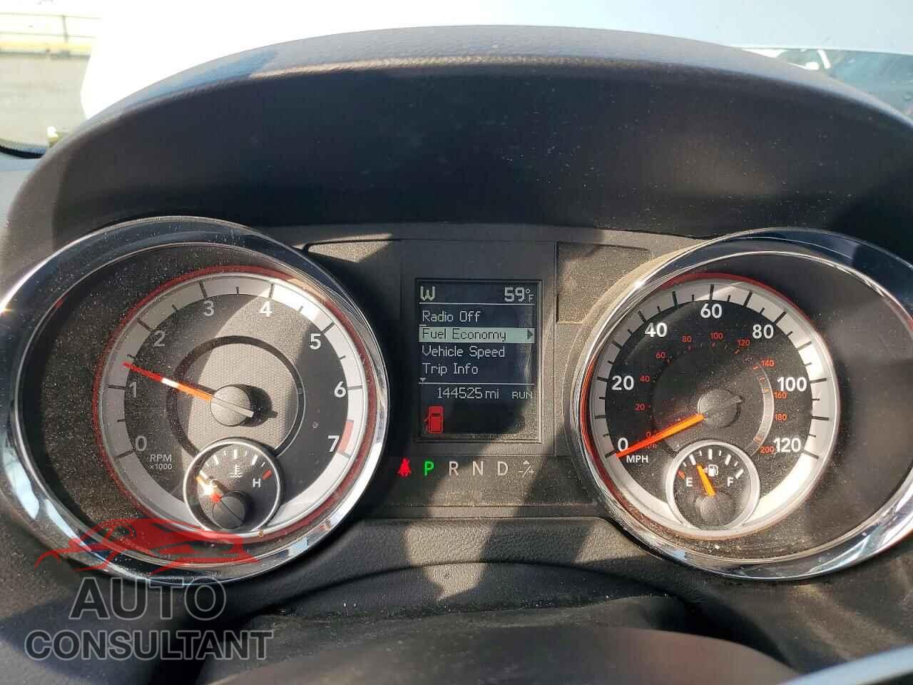 DODGE CARAVAN 2011 - 2D4RN5DG3BR620608