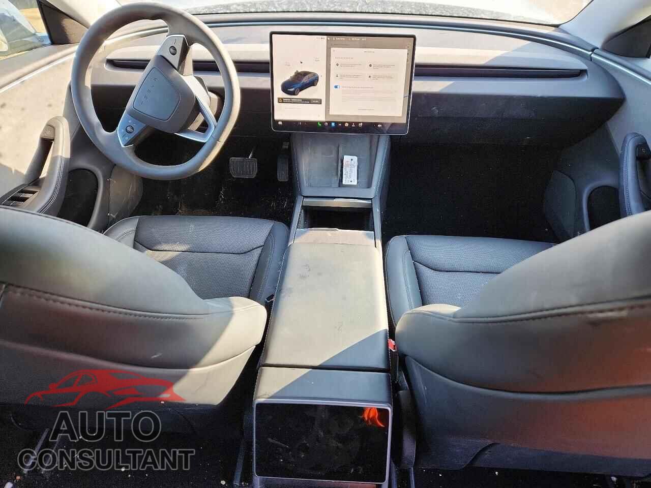 TESLA MODEL 3 2024 - 5YJ3E1EA0RF871078