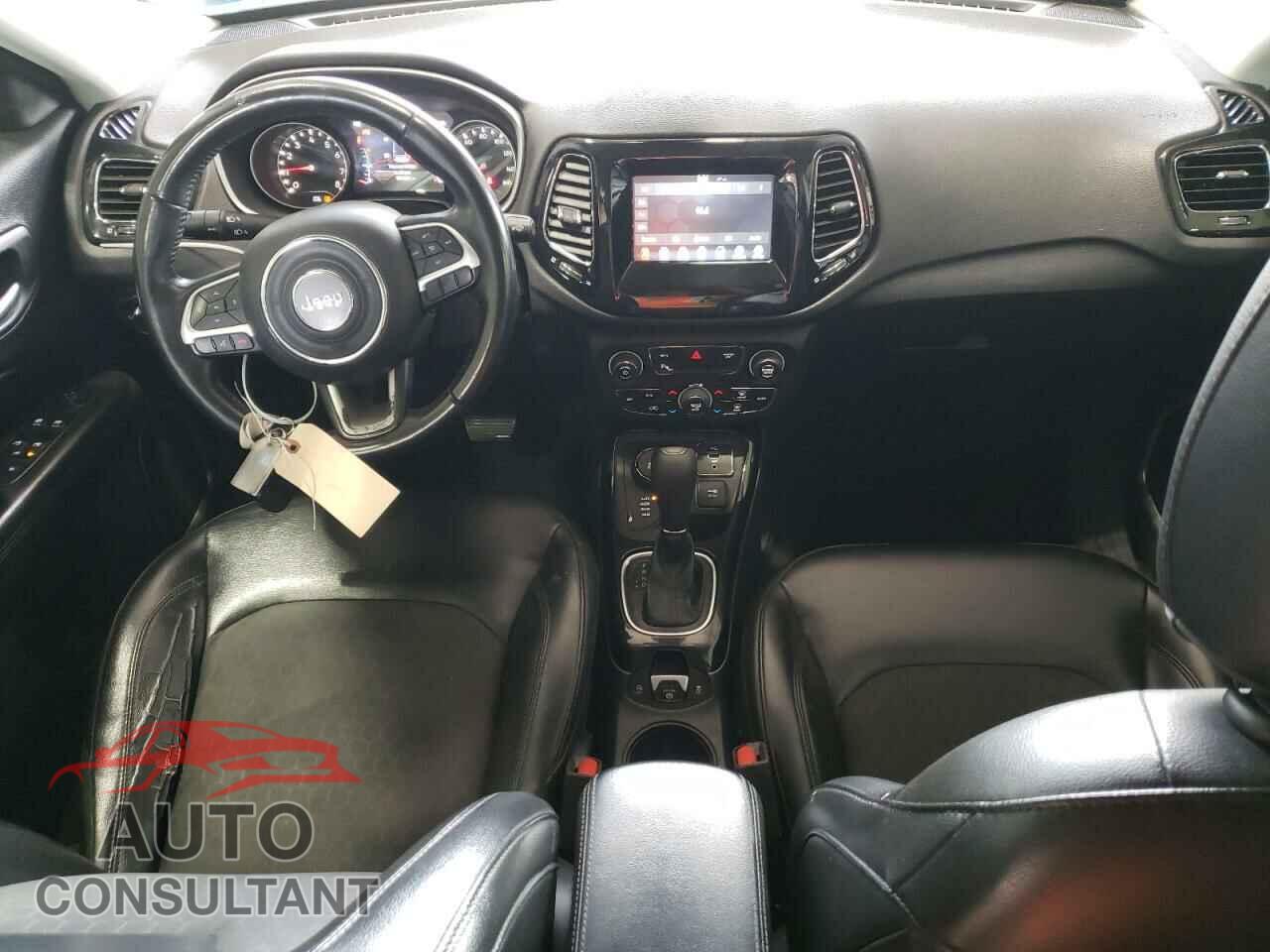 JEEP COMPASS 2018 - 3C4NJDBB3JT314965