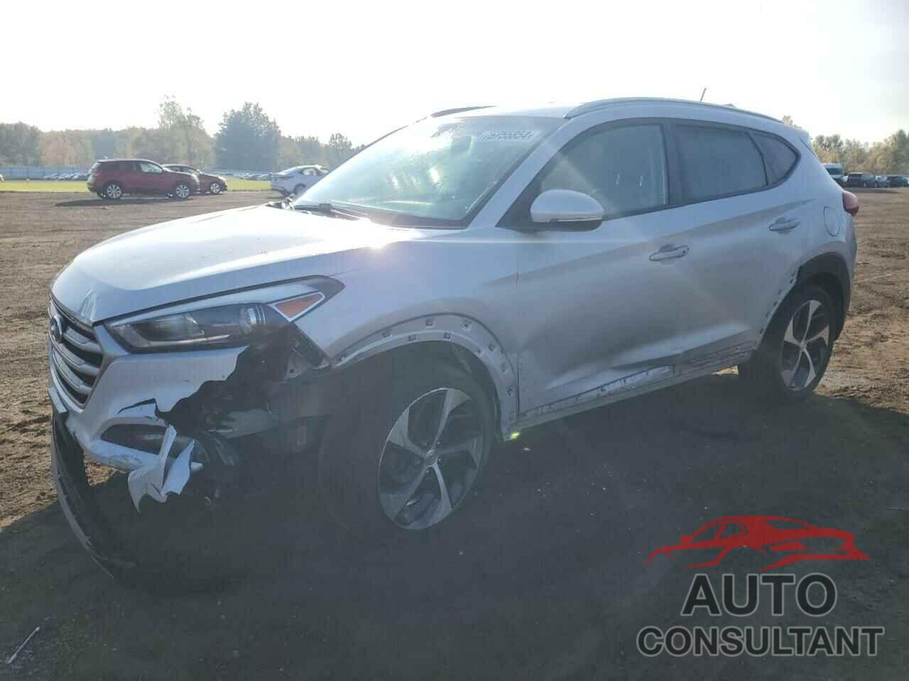 HYUNDAI TUCSON 2017 - KM8J3CA28HU563942