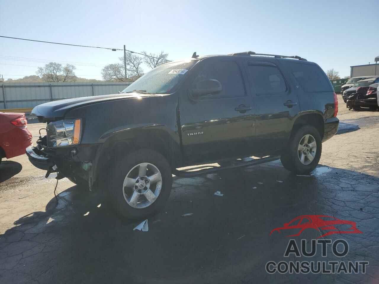 CHEVROLET TAHOE 2013 - 1GNSKBE0XDR315324