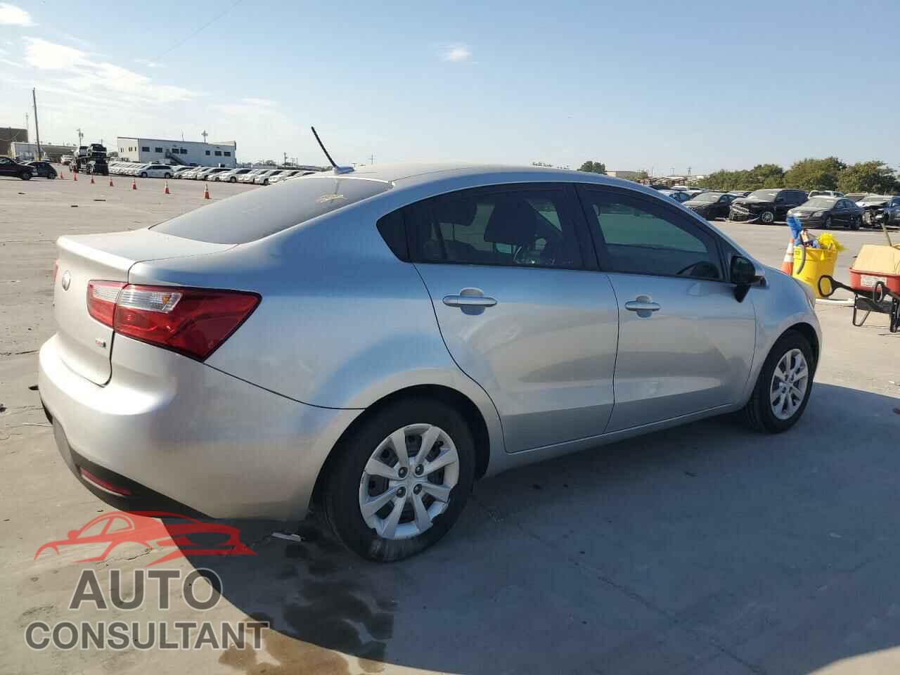 KIA RIO 2015 - KNADM4A33F6454705