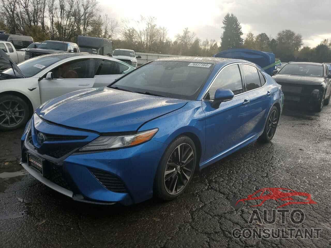 TOYOTA CAMRY 2018 - 4T1BZ1HK6JU019149