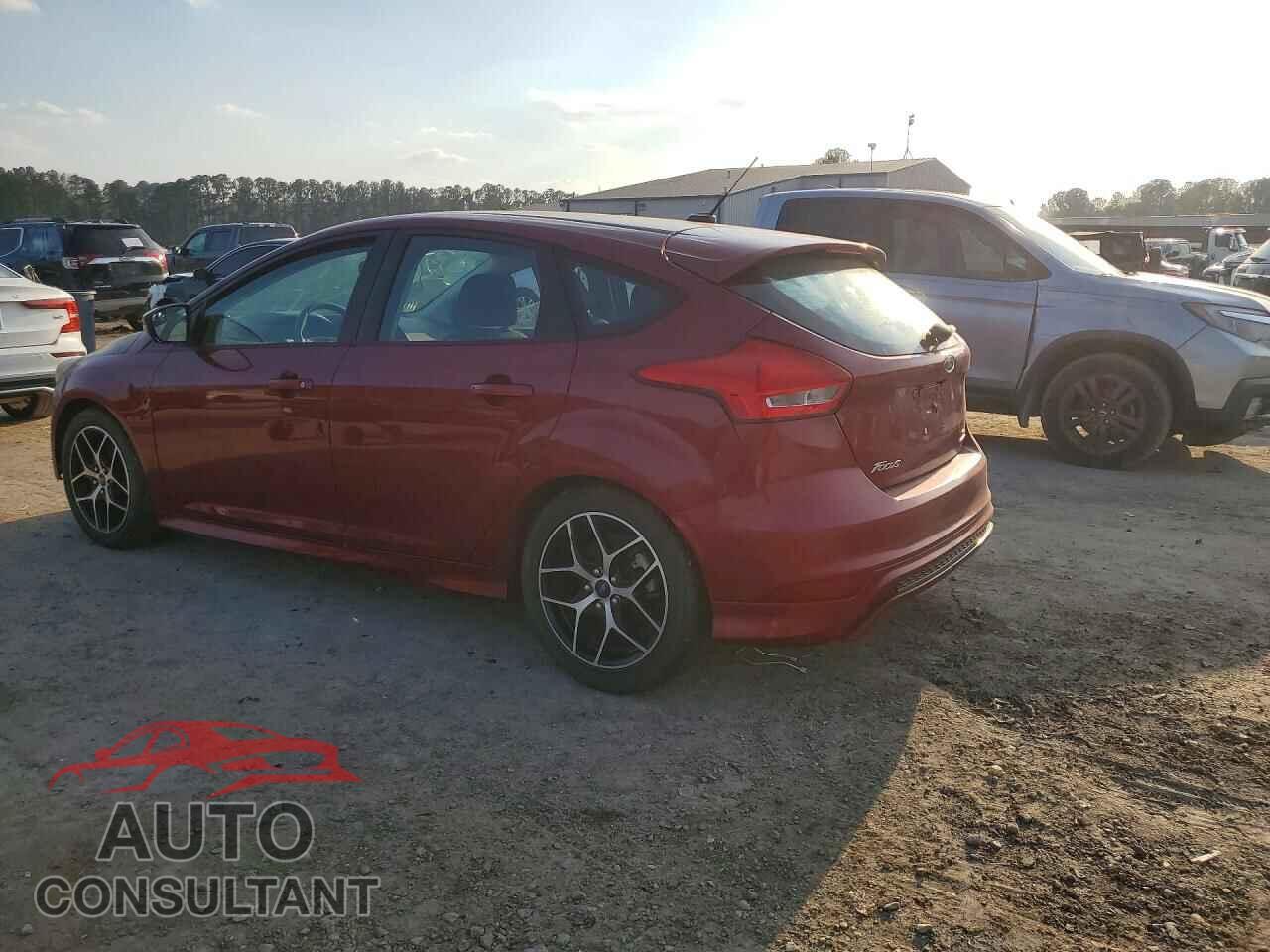 FORD FOCUS 2015 - 1FADP3K29FL273237