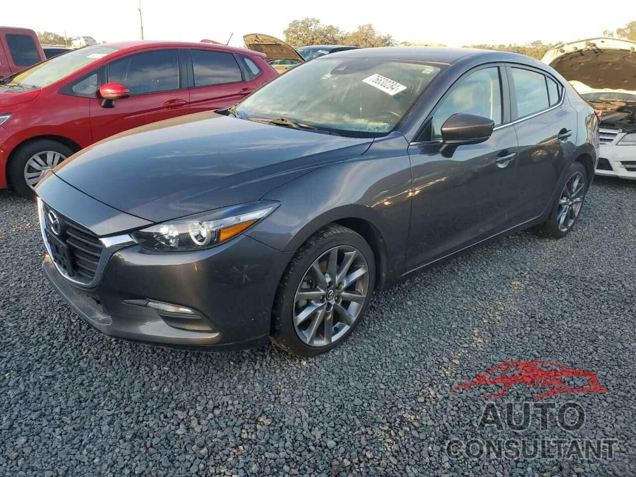 MAZDA 3 2018 - 3MZBN1V32JM249298