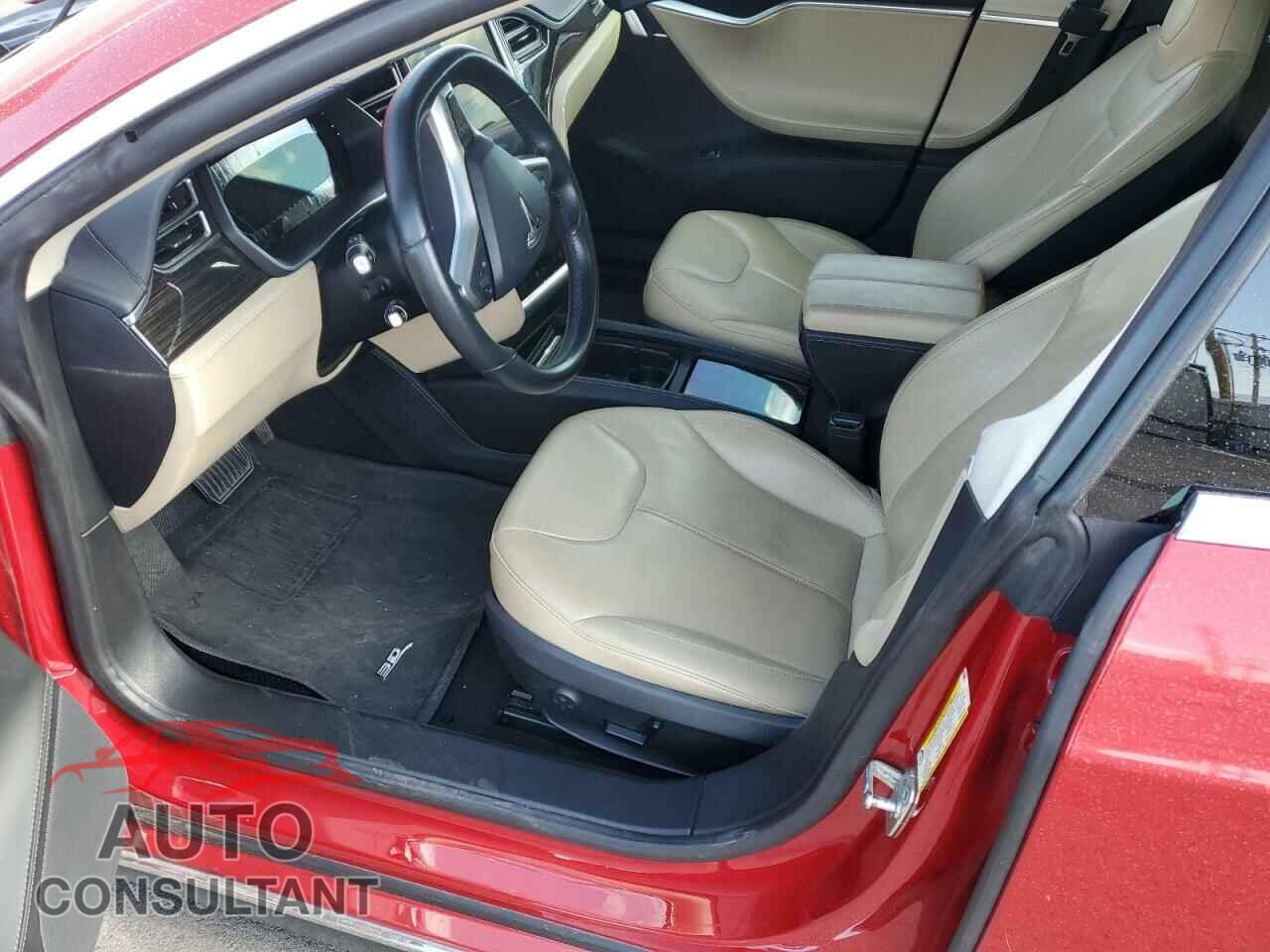 TESLA MODEL S 2014 - 5YJSA1H17EFP53123