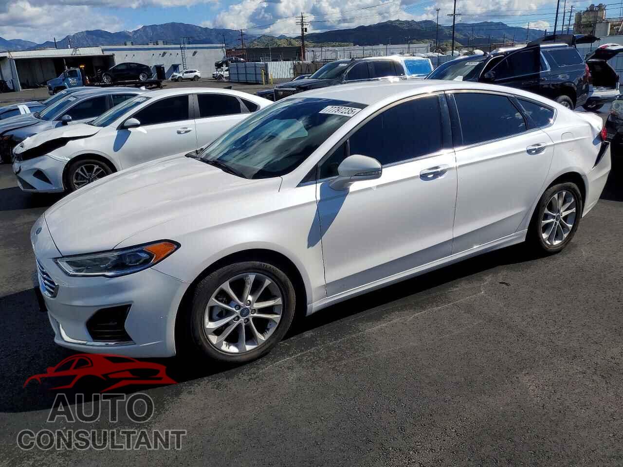 FORD FUSION 2020 - 3FA6P0MU3LR123711
