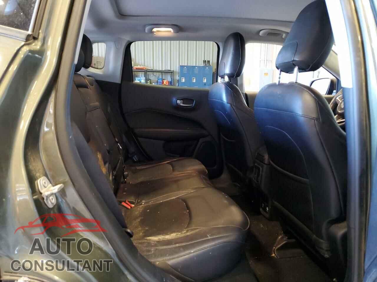 JEEP COMPASS 2017 - 3C4NJDBB9HT656348