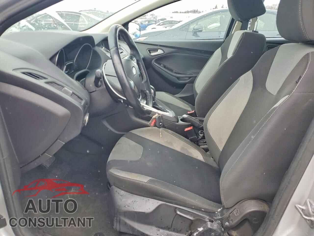 FORD FOCUS 2014 - 1FADP3F24EL178559