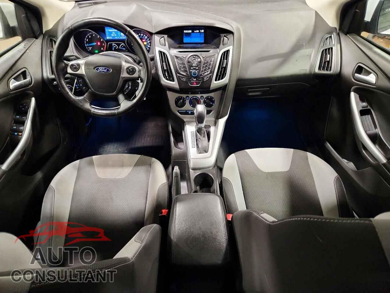 FORD FOCUS 2012 - 1FAHP3F21CL317948