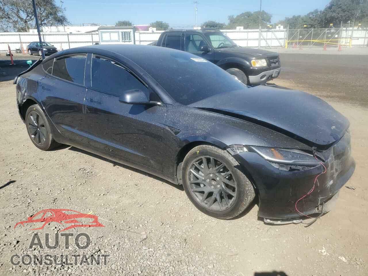 TESLA MODEL 3 2024 - 5YJ3E1EA3RF746172