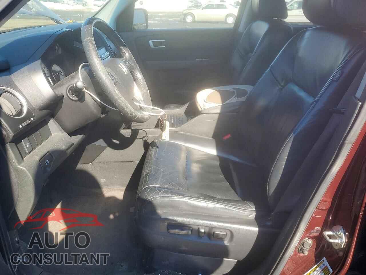 HONDA PILOT 2011 - 5FNYF4H52BB050783