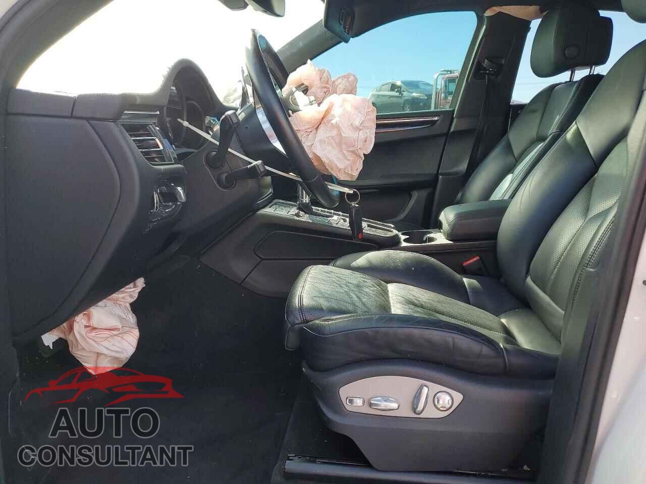 PORSCHE MACAN 2021 - WP1AB2A51MLB31056