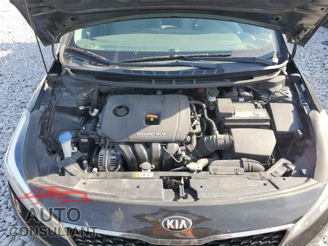 KIA FORTE 2017 - 3KPFK4A73HE123771