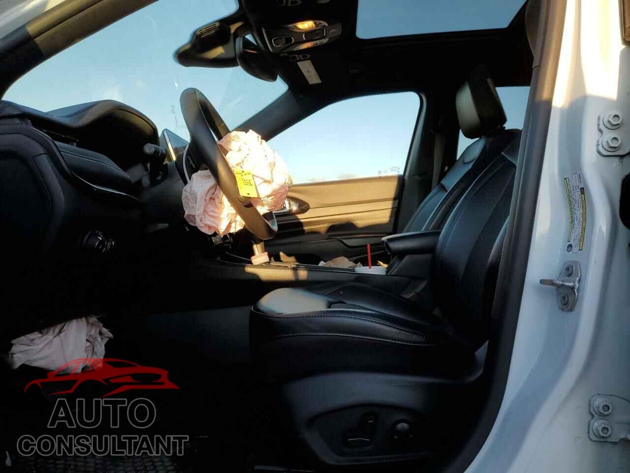 JEEP COMPASS 2022 - 3C4NJDBB1NT182021