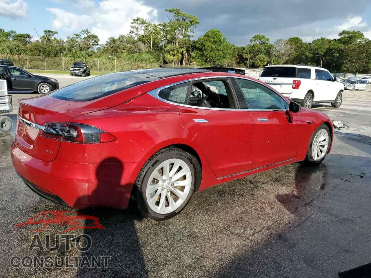 TESLA MODEL S 2018 - 5YJSA1E2XJF261645