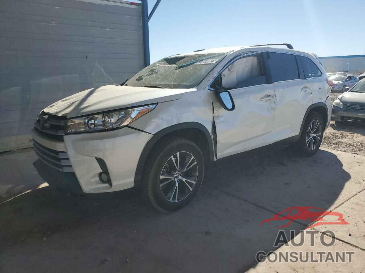 TOYOTA HIGHLANDER 2019 - 5TDZZRFH0KS329439