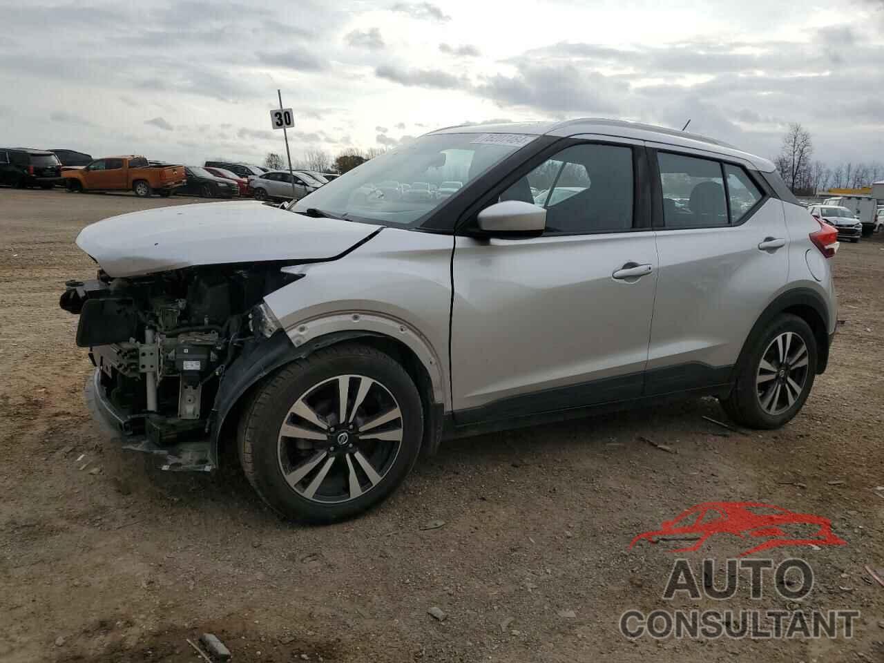 NISSAN KICKS 2018 - 3N1CP5CU4JL539653