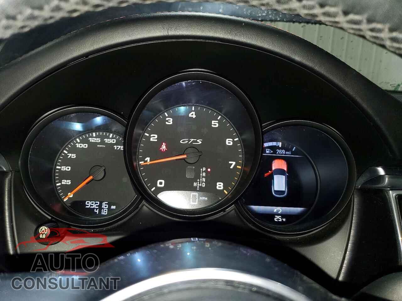 PORSCHE MACAN 2018 - WP1AG2A52JLB64595