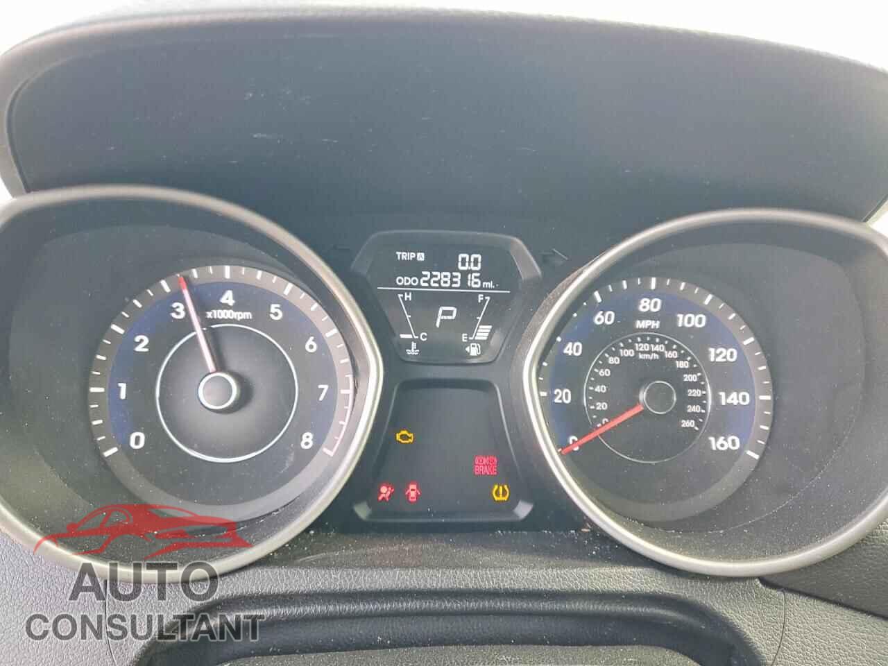 HYUNDAI ELANTRA 2012 - 5NPDH4AE3CH121057