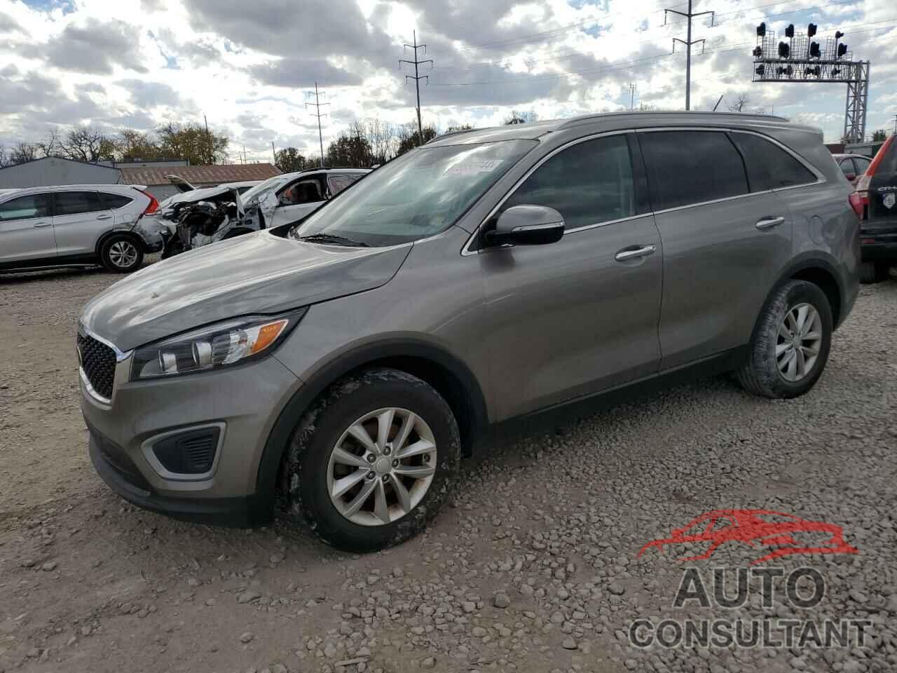 KIA SORENTO 2017 - 5XYPG4A37HG282606
