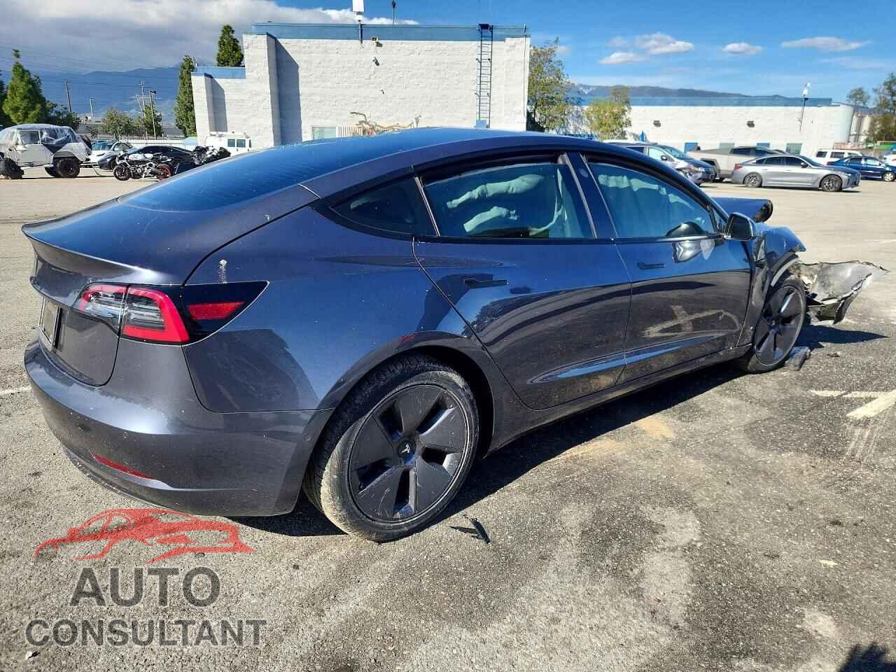 TESLA MODEL 3 2021 - 5YJ3E1EBXMF995358