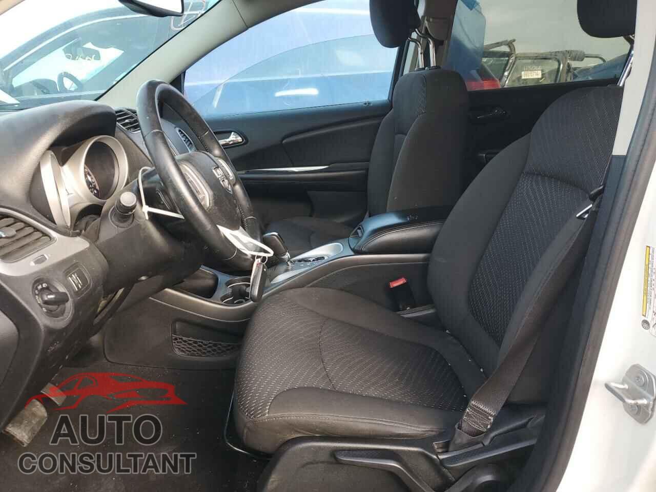 DODGE JOURNEY 2017 - 3C4PDCAB5HT529737
