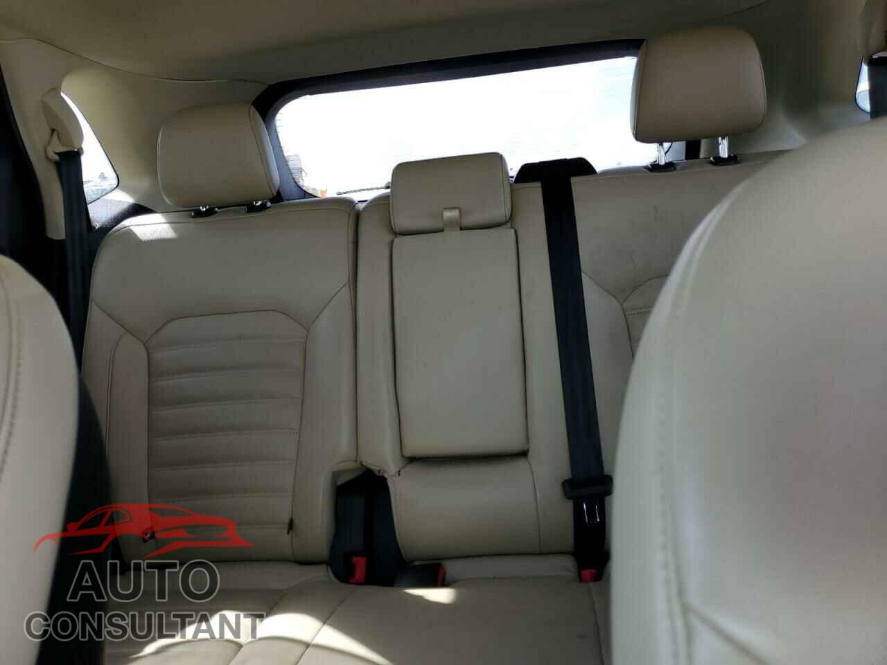 FORD EDGE 2017 - 2FMPK3J95HBB95946