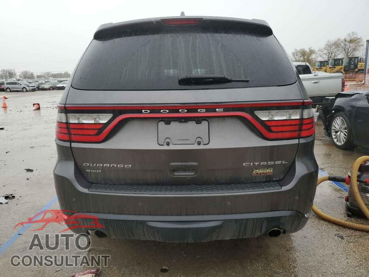 DODGE DURANGO 2015 - 1C4SDJET2FC714421