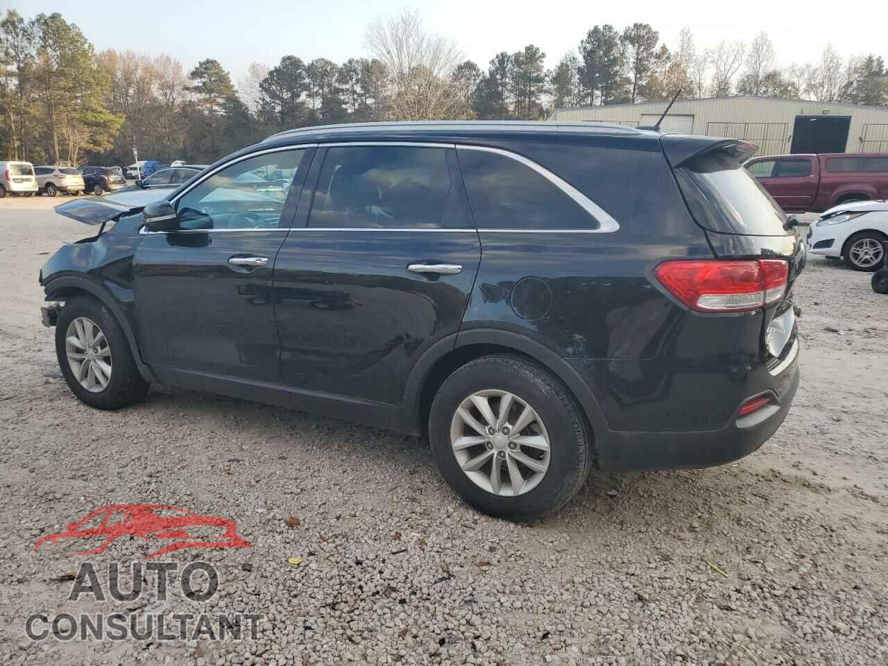 KIA SORENTO 2017 - 5XYPG4A59HG213319