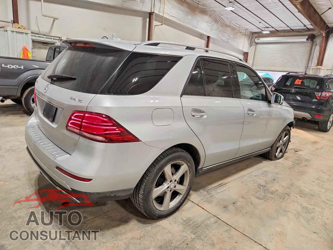 MERCEDES-BENZ GLE-CLASS 2016 - 4JGDA5HB7GA802465