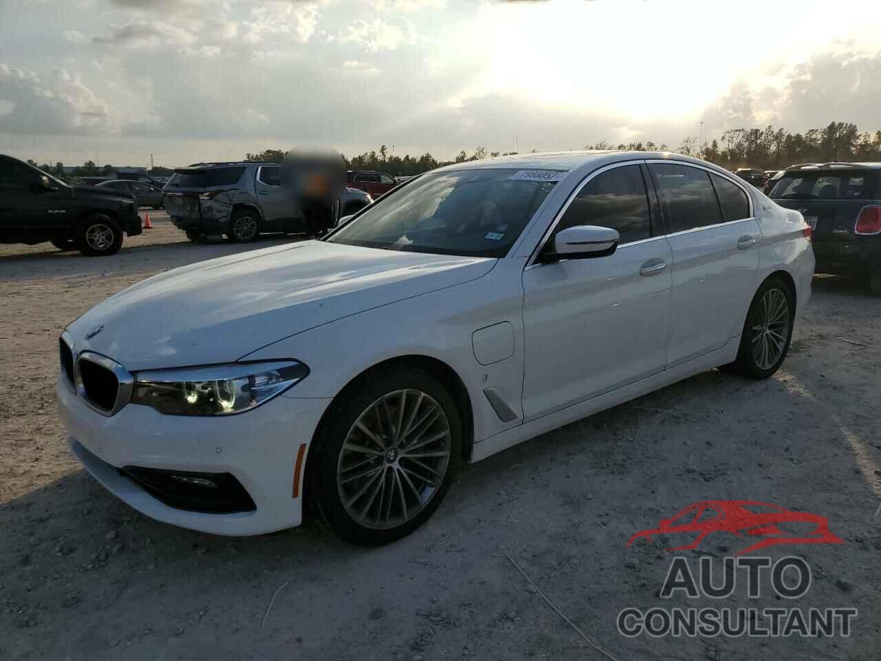 BMW 5 SERIES 2018 - WBAJA9C58JB252563